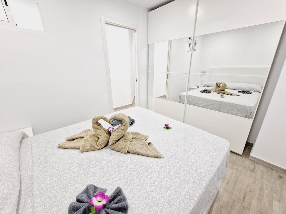 Luxury San Marino Apartment & Pool View لوس كريستيانوس المظهر الخارجي الصورة